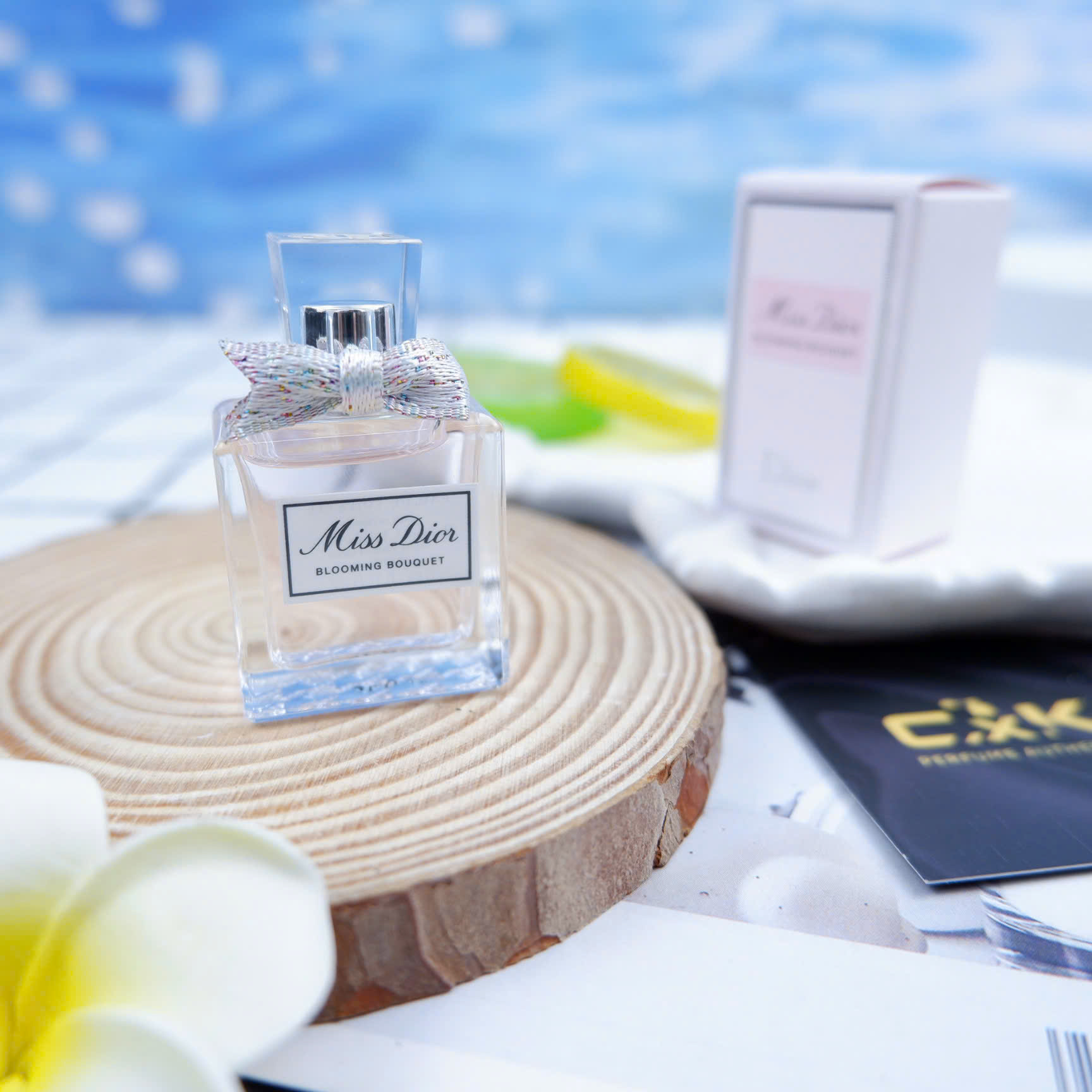 Mini Dior Miss Blooming Bouquet EDT 5ml 5 Mini Dior Miss Blooming Bouquet EDT 5ml - Ảnh 3